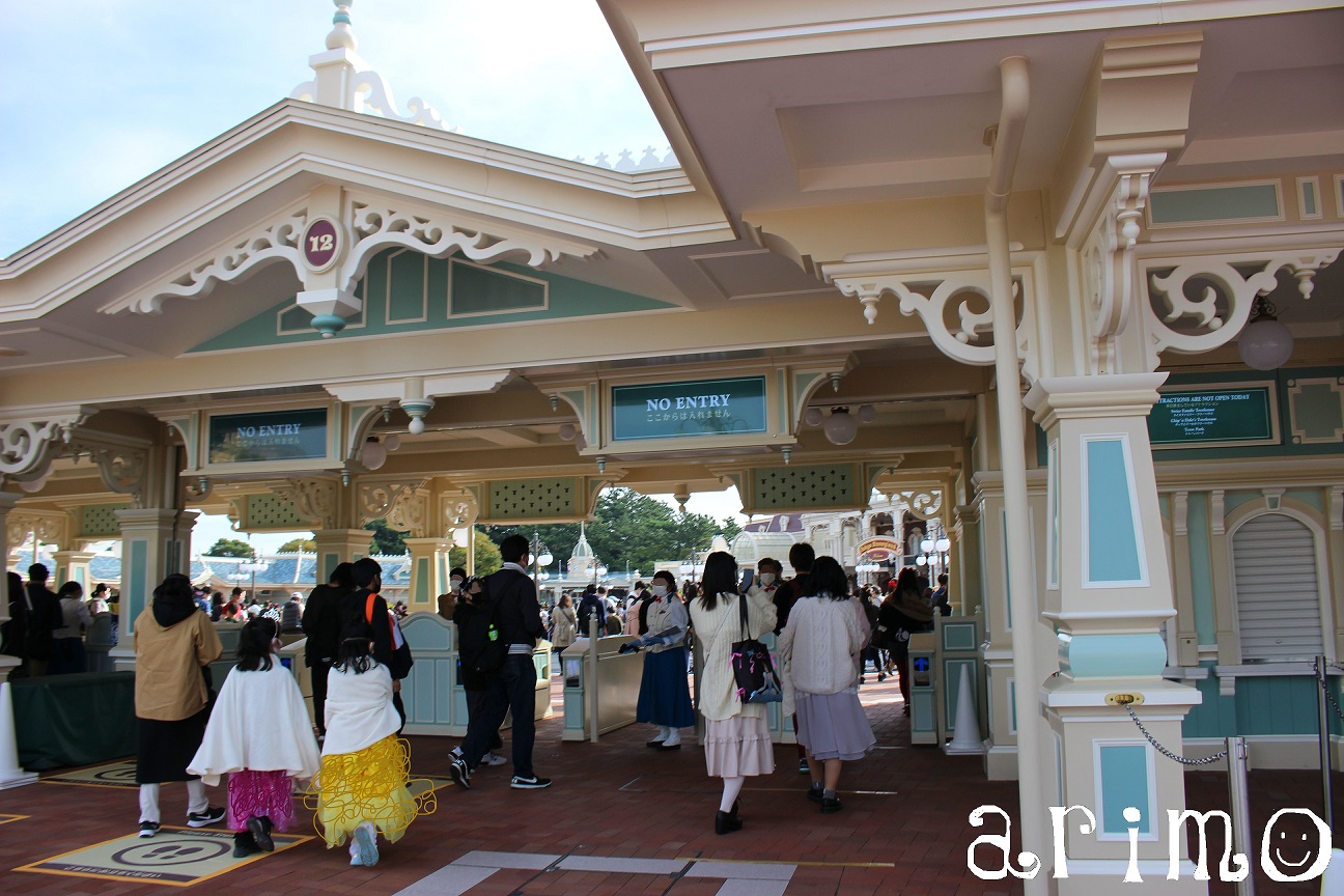 東京ディズニーランド：エントランス