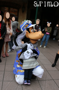 コロナ禍でできなくなった事:ハグができたキャラグリーティング